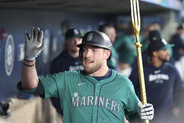 For Highland grad Luke Raley, it's raining hits in Seattle | Chronicle Telegram