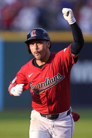Josh Naylor To The Mariners Is This The Missing Piece - iht3wgh