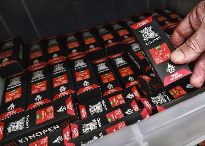 thc vape türkiye telegram As illnesses spread, fake vape gear sells on LA streets main image 1