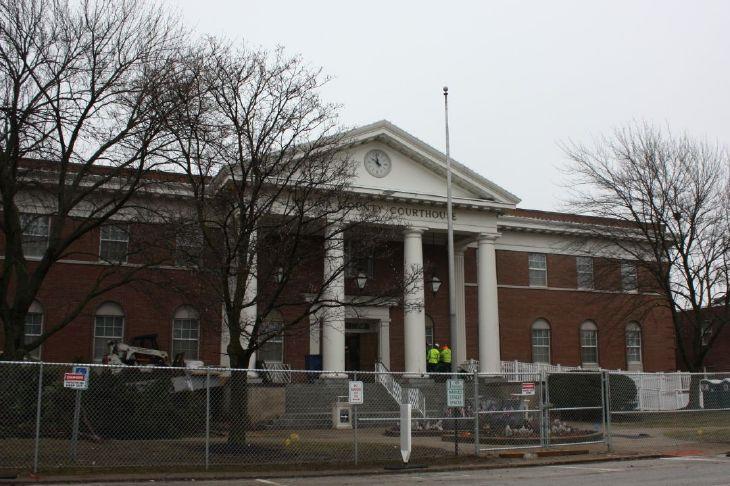 Medina Finance Committee moves forward with request for council