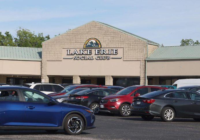 Elyria natives bet big on poker-focused social club | Chronicle Telegram  Two Elyria natives are going all in this week, as they open the new Lake  Erie Poker Room social club, offering
